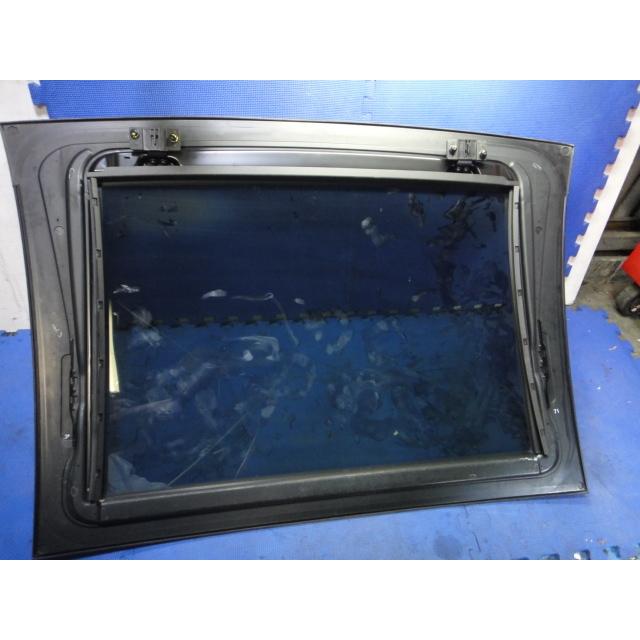 BMW E63 645Ci 等  サンルーフ　ガラス カバー  [6701] |  | 01