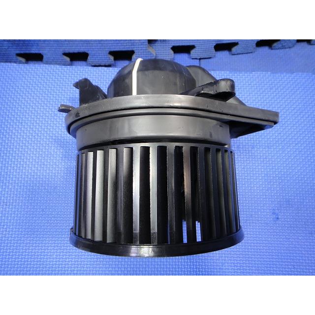 BMW ミニ クロスオーバー R60 等 ブロアモーター ファン  品番 64113422645   [6748] |  | 01