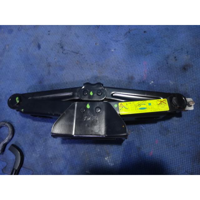 プジョー 208 A9 系 等  純正 車載 ジャッキ  [6840] |  | 01