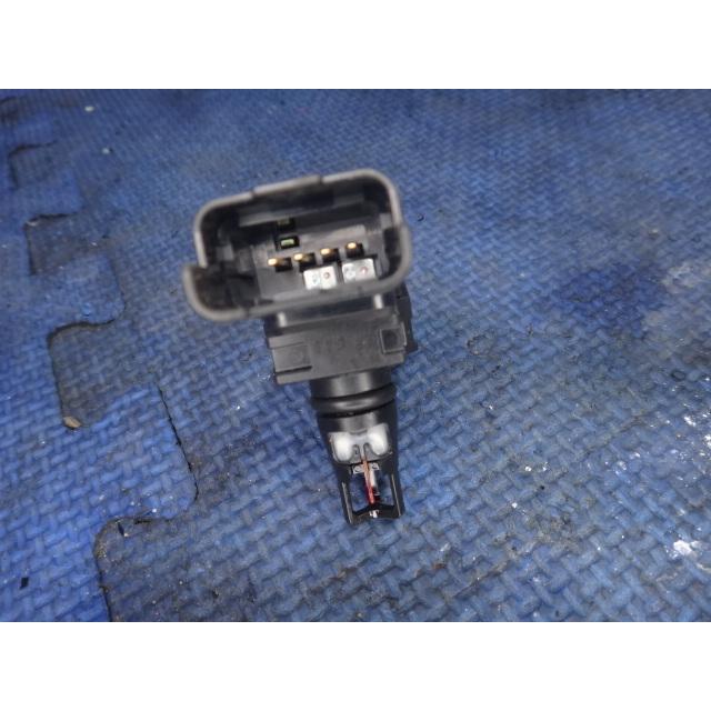 プジョー 208 A9 系 等   プレッシャー センサー  品番 9675333080  [6840] |  | 01