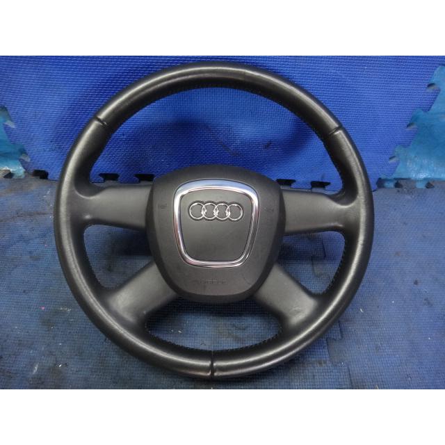 アウディ A4  8K 系  B8 等  純正 ステアリング ハンドル　走行 33,930Km　  [7035] | 