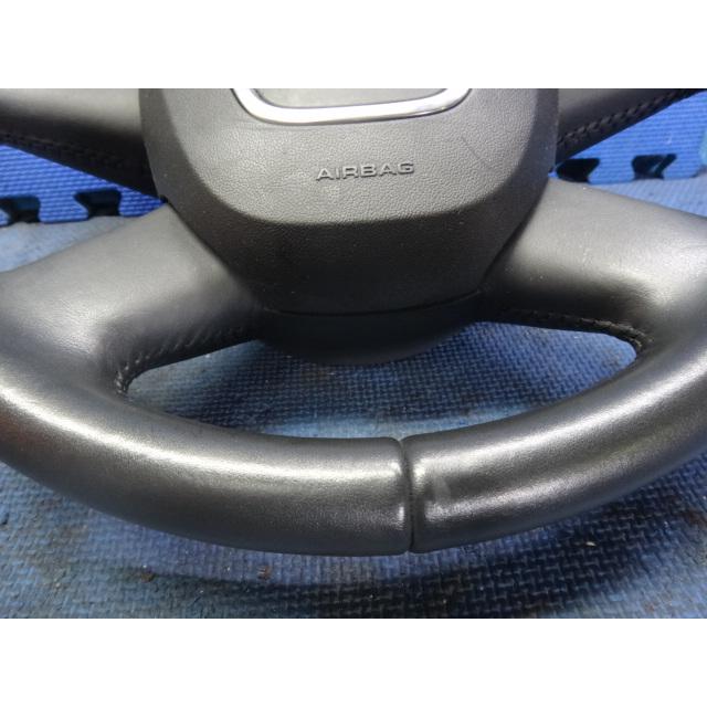 アウディ A4  8K 系  B8 等  純正 ステアリング ハンドル　走行 33,930Km　  [7035] |  | 03