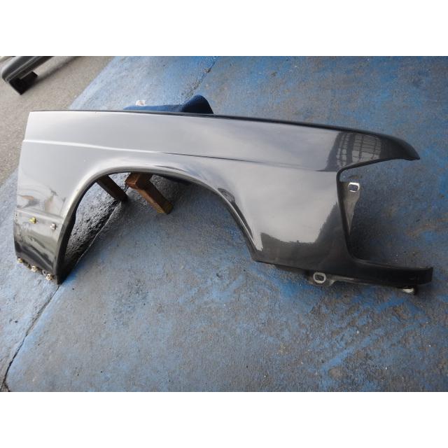 メルセデス ベンツ W201 190E 等  右 フロント フェンダー　199/ブルー ブラック  [7055] |  | 01