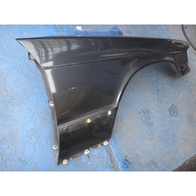 メルセデス ベンツ W201 190E 等  右 フロント フェンダー　199/ブルー ブラック  [7055] |  | 02