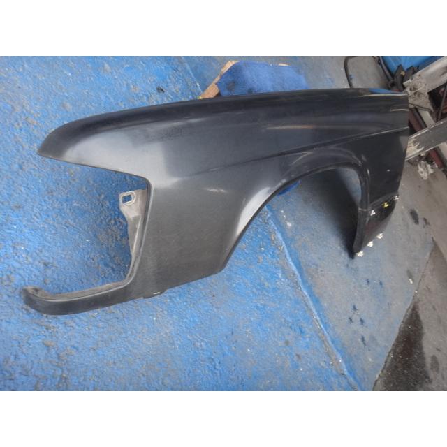 メルセデス ベンツ W201 190E 等  左 フロント フェンダー　199/ブルー ブラック  [7055] |  | 01