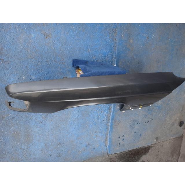 メルセデス ベンツ W201 190E 等  左 フロント フェンダー　199/ブルー ブラック  [7055] |  | 04