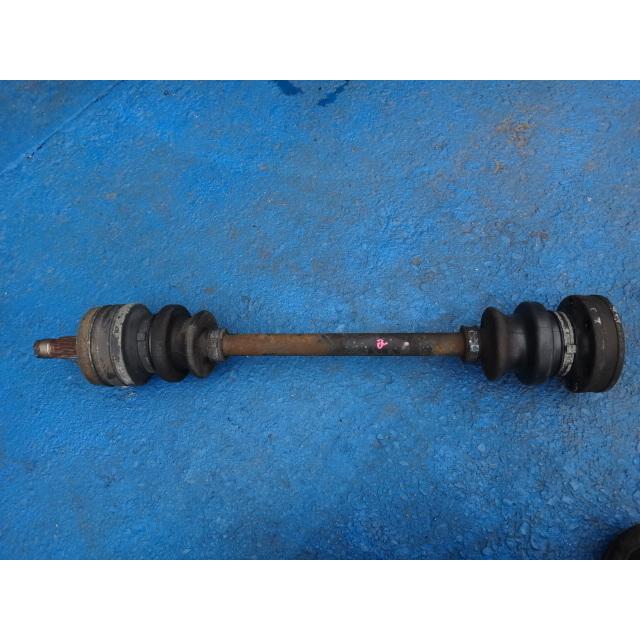 メルセデス ベンツ W201 190E 等 リア ドライブ シャフト　(a)  [7055] | 