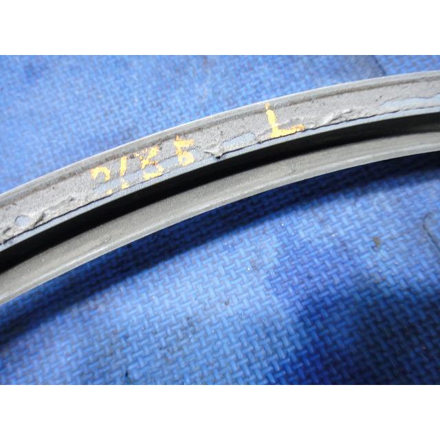 メルセデス ベンツ SLK200 R171 等  左 リア フェンダー モール  650/白　[7185］ |  | 02