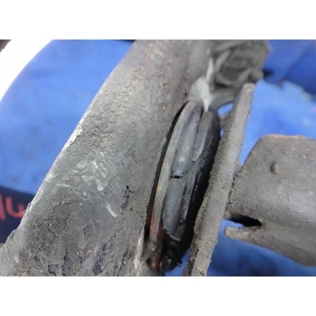 VOLVO ボルボ 240 AB230 左 フロント ロアアーム   [7193] |  | 04