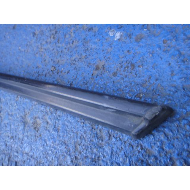 VOLVO ボルボ 240 AB230 左 サイド ステップ モール   [7193] |  | 01