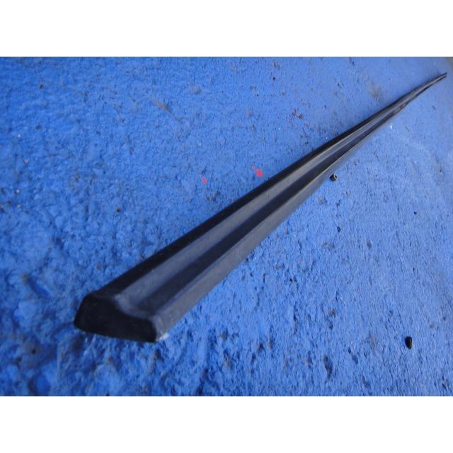 VOLVO ボルボ 240 AB230 左 サイド ステップ モール   [7193] |  | 03