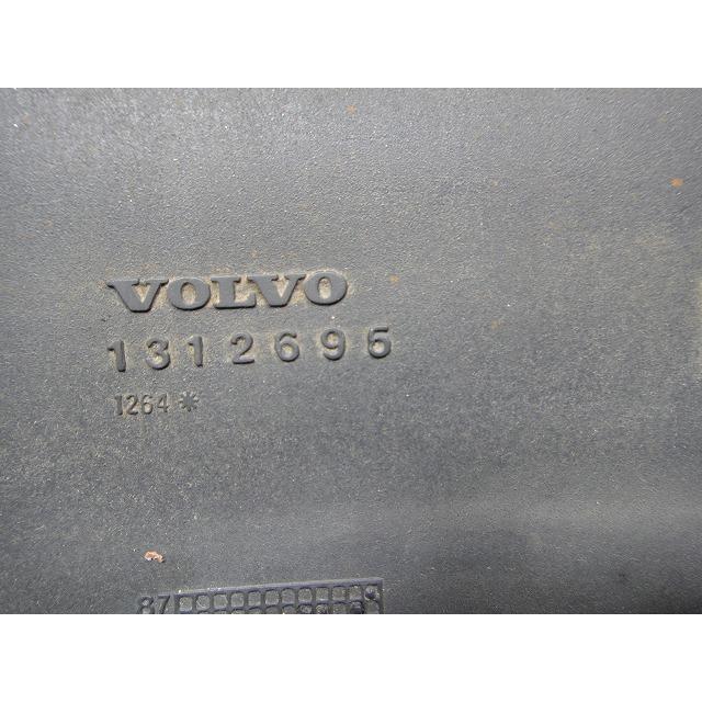VOLVO ボルボ 240 AB230 純正 リア マッドガード　左右 品番 1312695   1312696  [7193] |  | 04