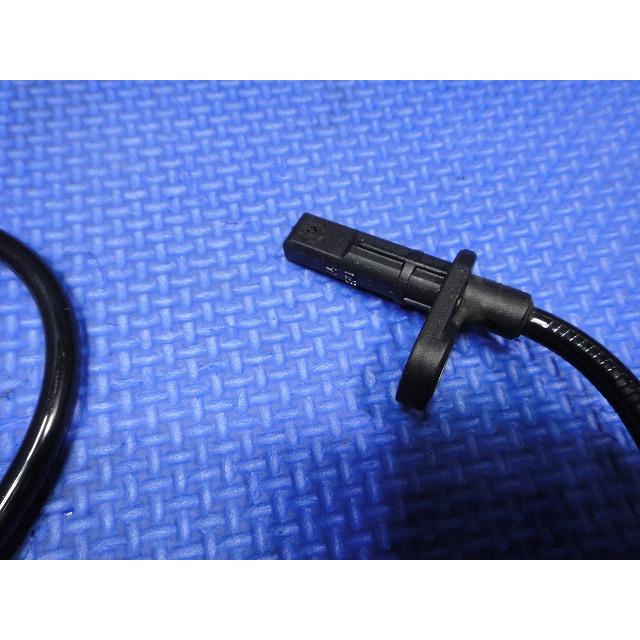 メルセデス B180 W246 等 純正 リア スピード センサー ABSセンサー  左右 共通 品番 2469059402  [7249] |  | 01