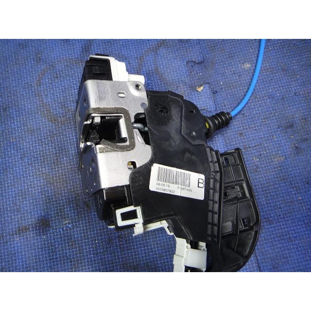 メルセデス B180 W246 等 左 フロント ドアロック アクチュエーター ソレノイド 品番 1667200335 [7249] | 
