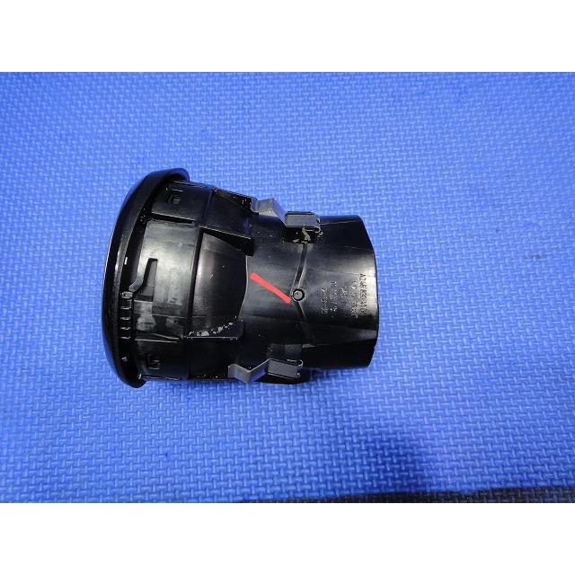 メルセデス B180 W246 等 中央 エアコン 吹出口 ルーバー　(1)　中央3連共通  品番2468304100　 [7249] |  | 01