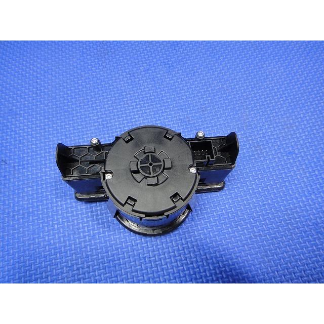 メルセデス B180 W246 等 ライト スイッチ  品番 2129050551  [7249] |  | 01