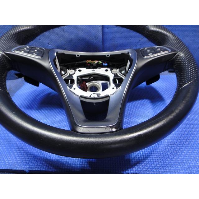 メルセデス B180 W246 等 後期　純正 ステアリング ハンドル  [7249] |  | 05