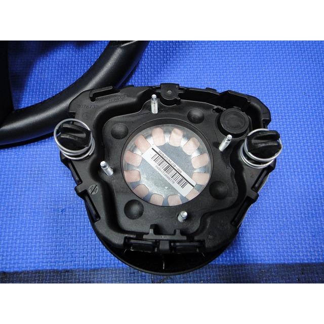 メルセデス B180 W246 等 後期　純正 ステアリング ハンドル  [7249] |  | 08