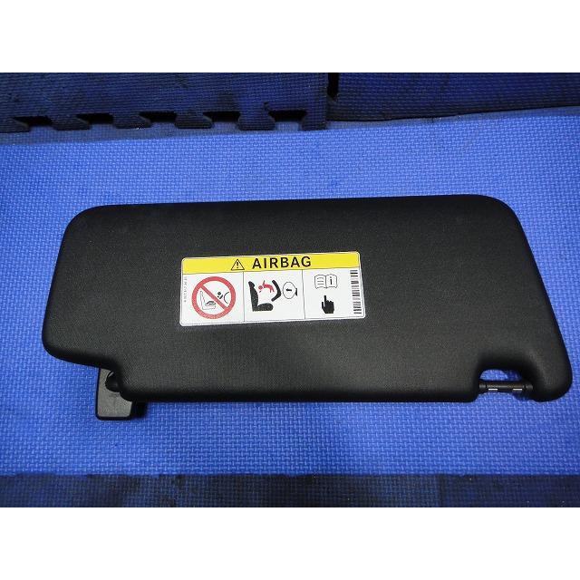 メルセデス B180 W246 等 左 側　助手席 サンバイザー   [7249] |  | 02