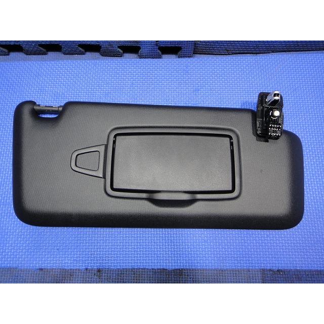 メルセデス B180 W246 等 右 側　運転席 サンバイザー   [7249] | 