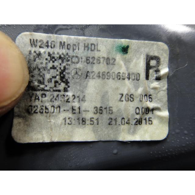 メルセデス B180 W246 等 後期 右 テール フィニッシャー レンズ ライト ランプ 品番 2469069400  [7249] |  | 02