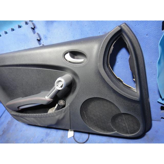 メルセデス ベンツ SLK200 R171 等  左 ドア 内張 トリム  [7185］ |  | 04