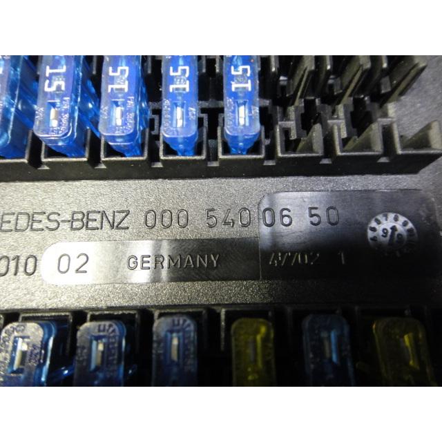 メルセデス ベンツ V200　W638　ヒューズ ボックス 品番 0005400650　[7332] |  | 01