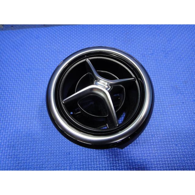 メルセデス B180 W246 等 右 エアコン 吹出口 ルーバー  品番2468304000　 [7249] | 