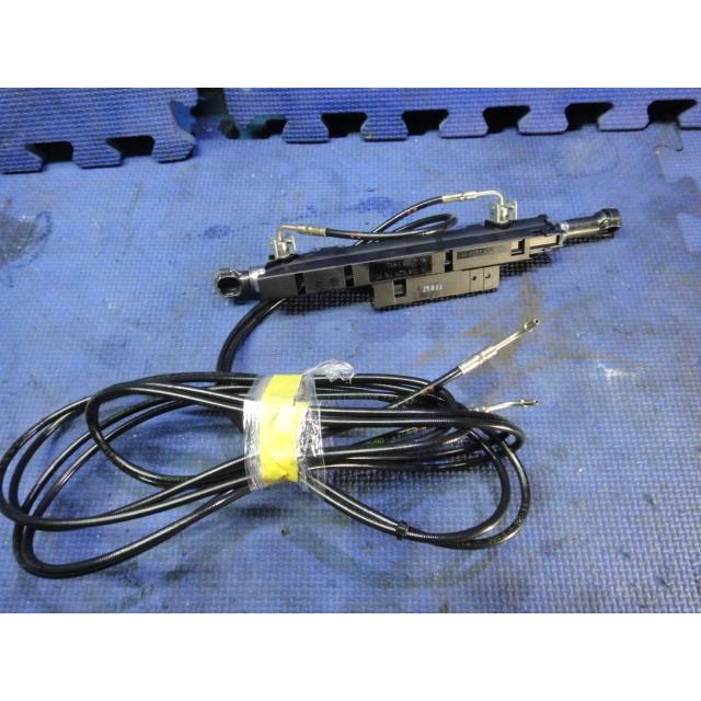 メルセデス ベンツ SLK R171 等 右 トランク 用 油圧 シリンダー