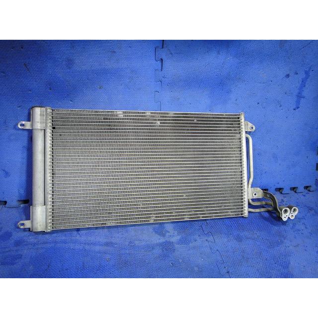 VW ポロ  6R 系等  コンデンサー 品番 6R0820411D  [7590] | 