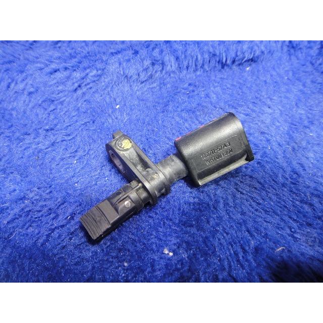 VW ポロ  6R 系等 右 フロント スピード センサー ABS センサー  10071152743  WHT003860  [7590] | 