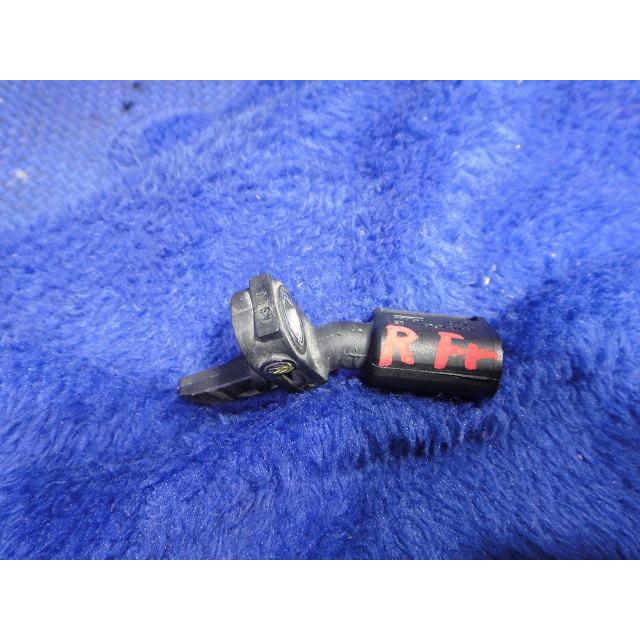 VW ポロ  6R 系等 右 フロント スピード センサー ABS センサー  10071152743  WHT003860  [7590] |  | 01