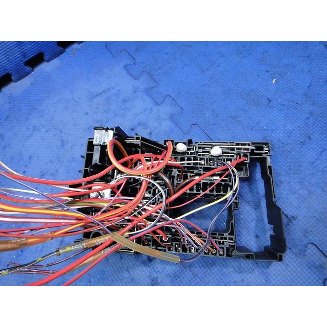 ワーゲン ゴルフ 7 AUCJZ AUCPT AU系 ヒューズ ボックス 品番 5Q0937125  [7599] |  | 01