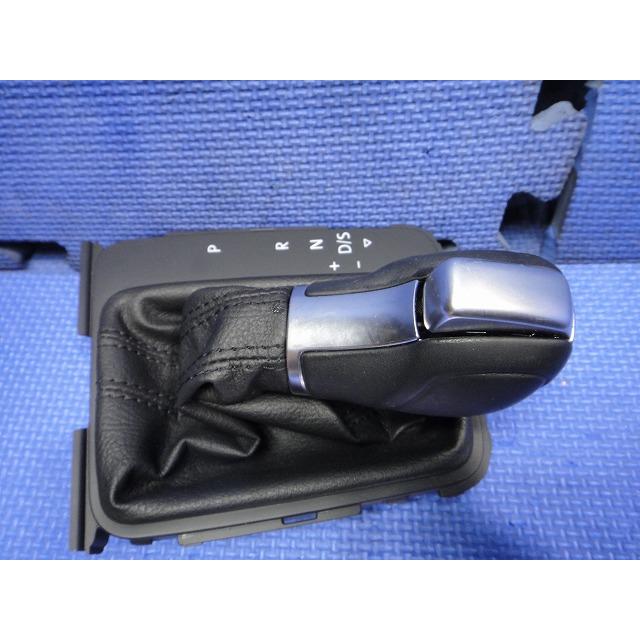 ワーゲン ゴルフ 7 AUCJZ AUCPT AU系 純正 シフト ノブ    [7599] |  | 02
