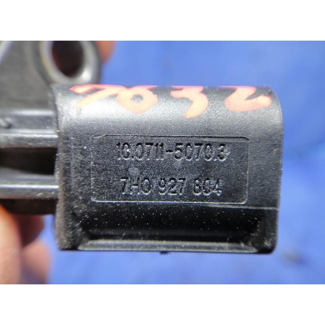 アウディ TT 8J 系 等 純正 右 フロント ABS スピード センサー  品番 7H0927804  10071150703 [7632] |  | 01