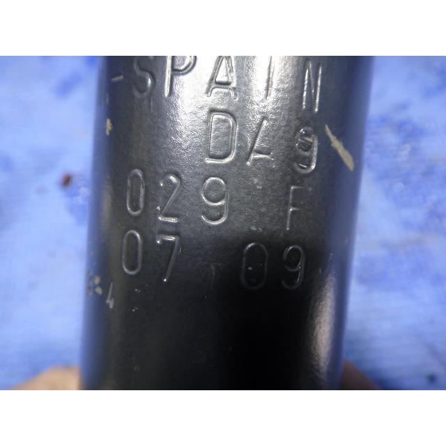 アウディ TT Sライン 8J 系  純正 リア ショック 左右  品番 8J0513029 F   [7632] |  | 05