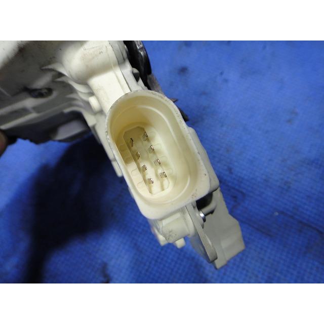 アウディ TT 8J 系 等 左 ドア ロック アクチュエーター ソレノイド  品番 8J2837015 A　右ハンドル   [7632] |  | 02