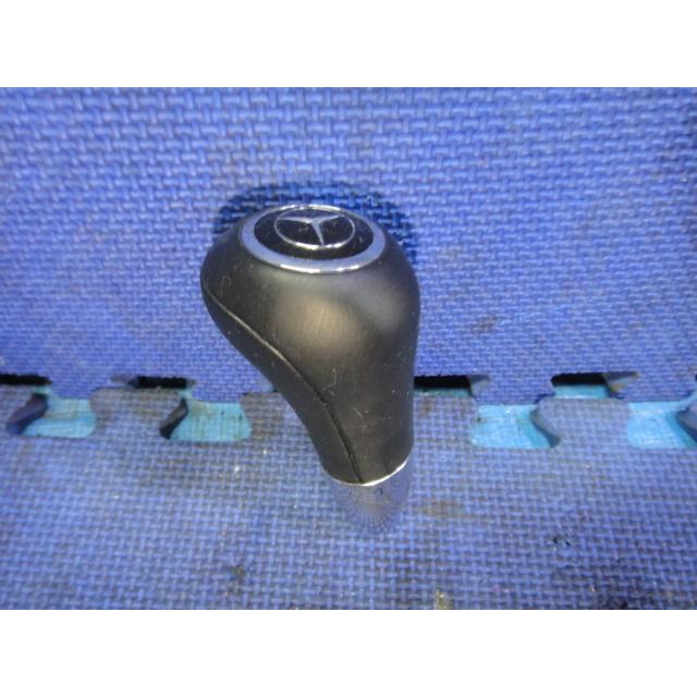 メルセデス ベンツ W169 A170 等   純正　本革　シフト ノブ  [7769] |  | 04