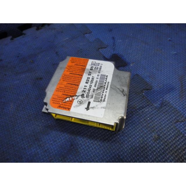 メルセデス ベンツ  W211 E320 E240 等　エアバック モジュール ユニット　コンピューター　　品番　2118205785　 [7874] | 