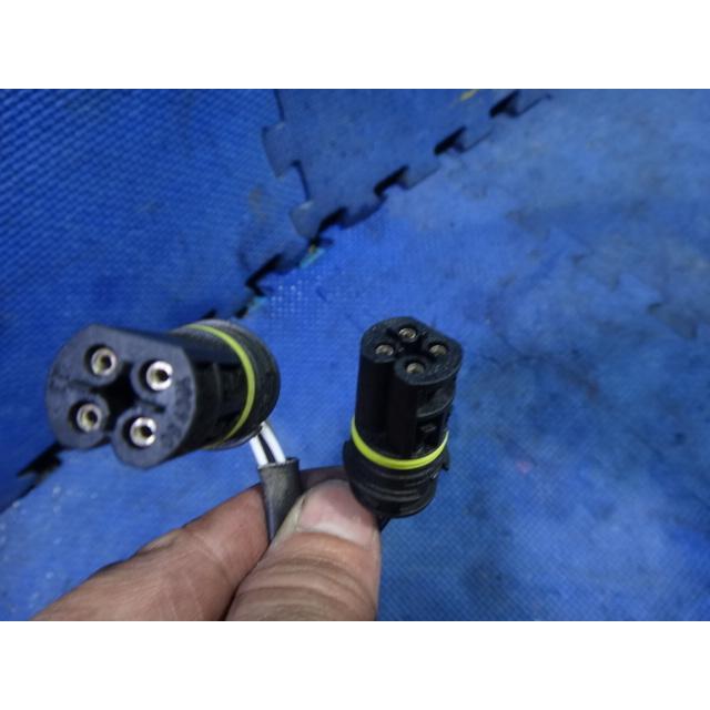 MCC スマート MC01 等 O2センサー ラムダ センサー  品番 0015405617   [7915] |  | 02