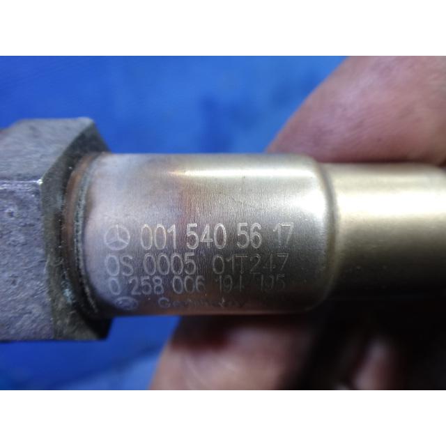 MCC スマート MC01 等 O2センサー ラムダ センサー  品番 0015405617   [7915] |  | 03