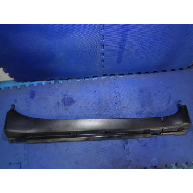 スマート MC01  純正　右 サイドステップ　 [8074] | 