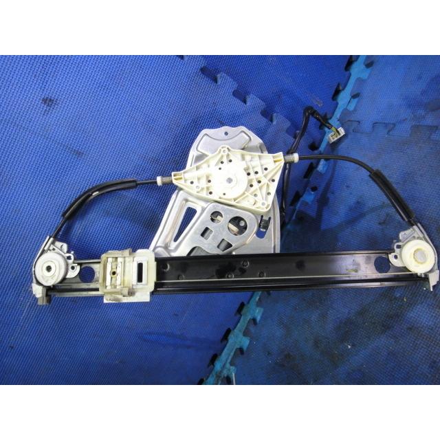メルセデス ベンツ W220 S500 S430 S320 等 右 リア パワーウィンドウ レギュレータ―　 品番 2207300446  [8081] |  | 01