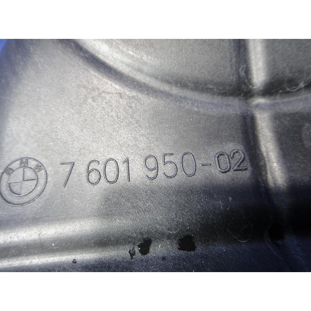 BMW 523i FP25 MT25 F10 F11 等 純正 ラジエター サブタンク  品番 7601950  [8187] |  | 03