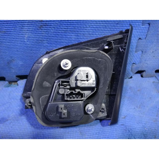 ワーゲン ゴルフ 6 1KC 系 左 内側 リア テール レンズ ライト ランプ フィニッシャー  品番 5K0945093  [8229] |  | 01