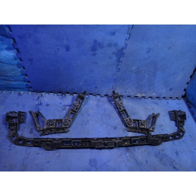 ワーゲン ゴルフ 6 1KC 系 リア バンパー 取付 ブラケット ガイド3点 5K6807393 5K6807394 5K6807863 [8229] | 