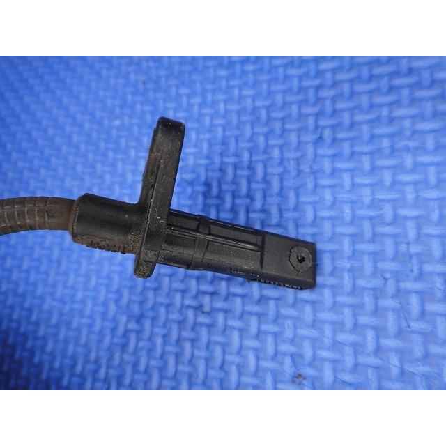メルセデス ベンツ CLA X117 C117 等  純正 リア ABS スピード センサー 左右 共通 品番 A2469059402  [8237] |  | 01