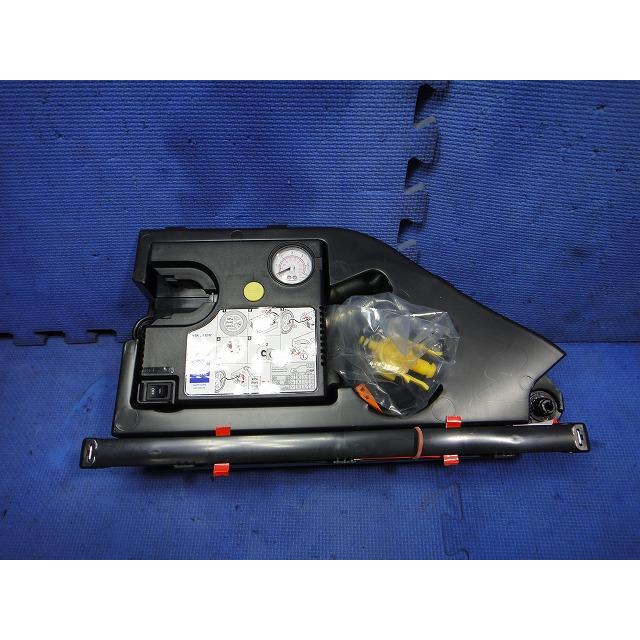 メルセデス ベンツ CLA X117 C117 等 純正 パンク 修理 キット エアー ポンプ  2468900188   [8237] | 