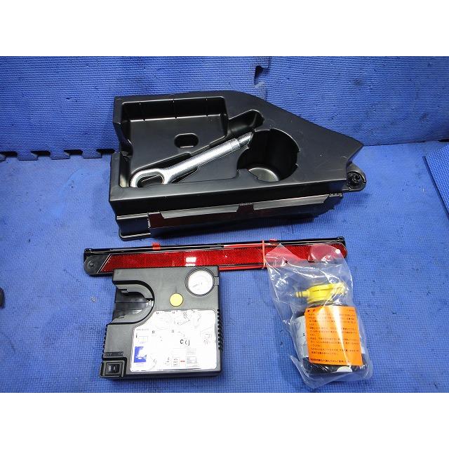 メルセデス ベンツ CLA X117 C117 等 純正 パンク 修理 キット エアー ポンプ  2468900188   [8237] |  | 01