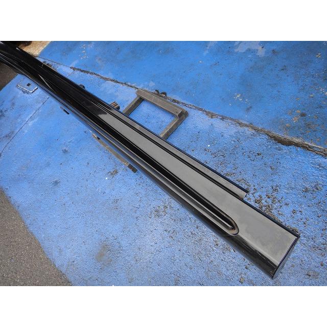 メルセデス ベンツ CLA X117 C117 等 右 サイド ステップ スカート 品番 1766980154 :191/コスモブラックM [8237] |  | 02